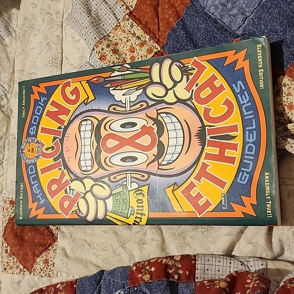 Graphic Artists Guild Handbook Pricing & Ethical Guidelines Trade Paperback - Picture 1 of 2